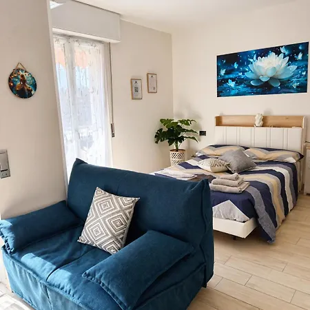 Prázdninový dům Ninfa Del - Private Garage
